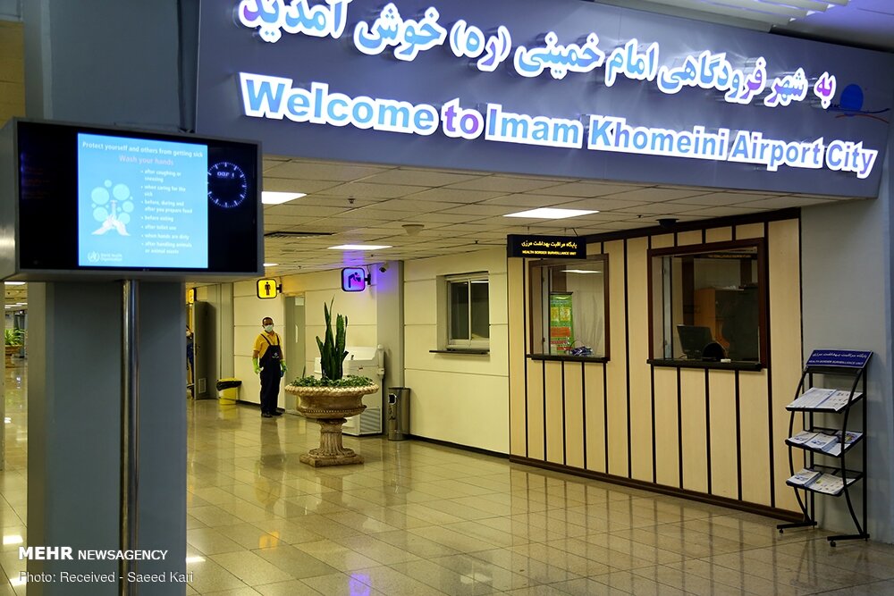 مسافران غیرایرانی قبل از خروج از فرودگاه موبایل خود را رجستر کنند